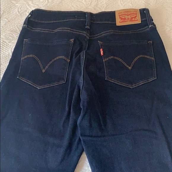 Levi jeans (mid-rise skinny) - Picture 3 of 3